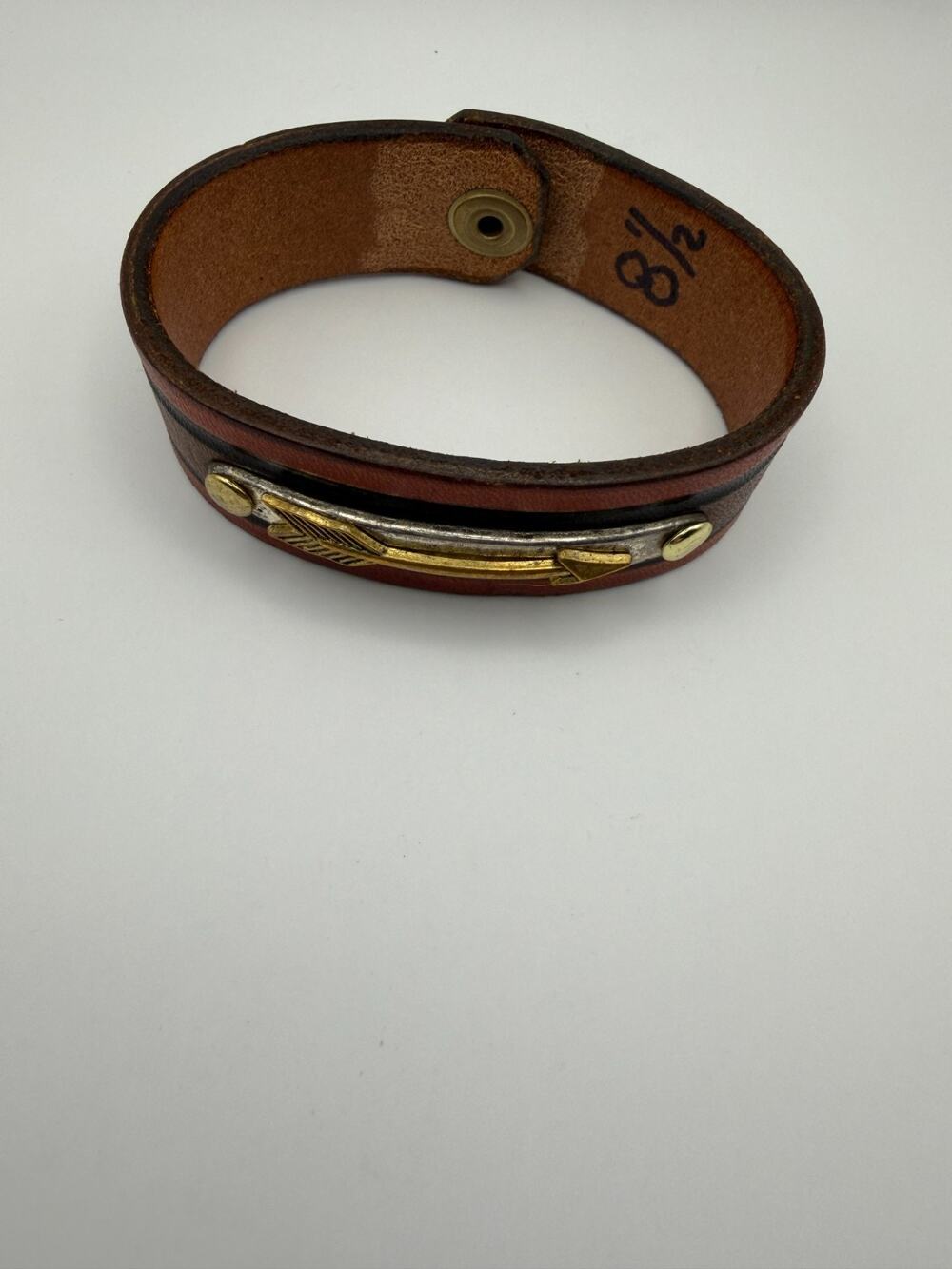 Leather Arrow Bracelet Unisex 8"